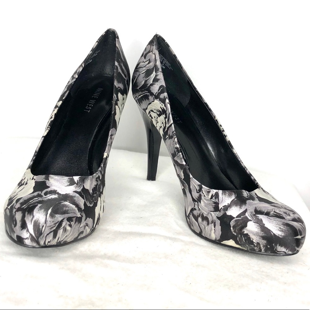 NWOT NINE WEST Platform Satin Pumps | Sz 6.5